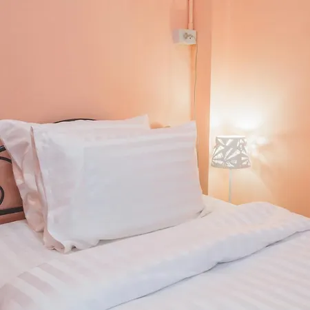 בנגקוק Gaiwandhanat Homestay מראה חיצוני תמונה