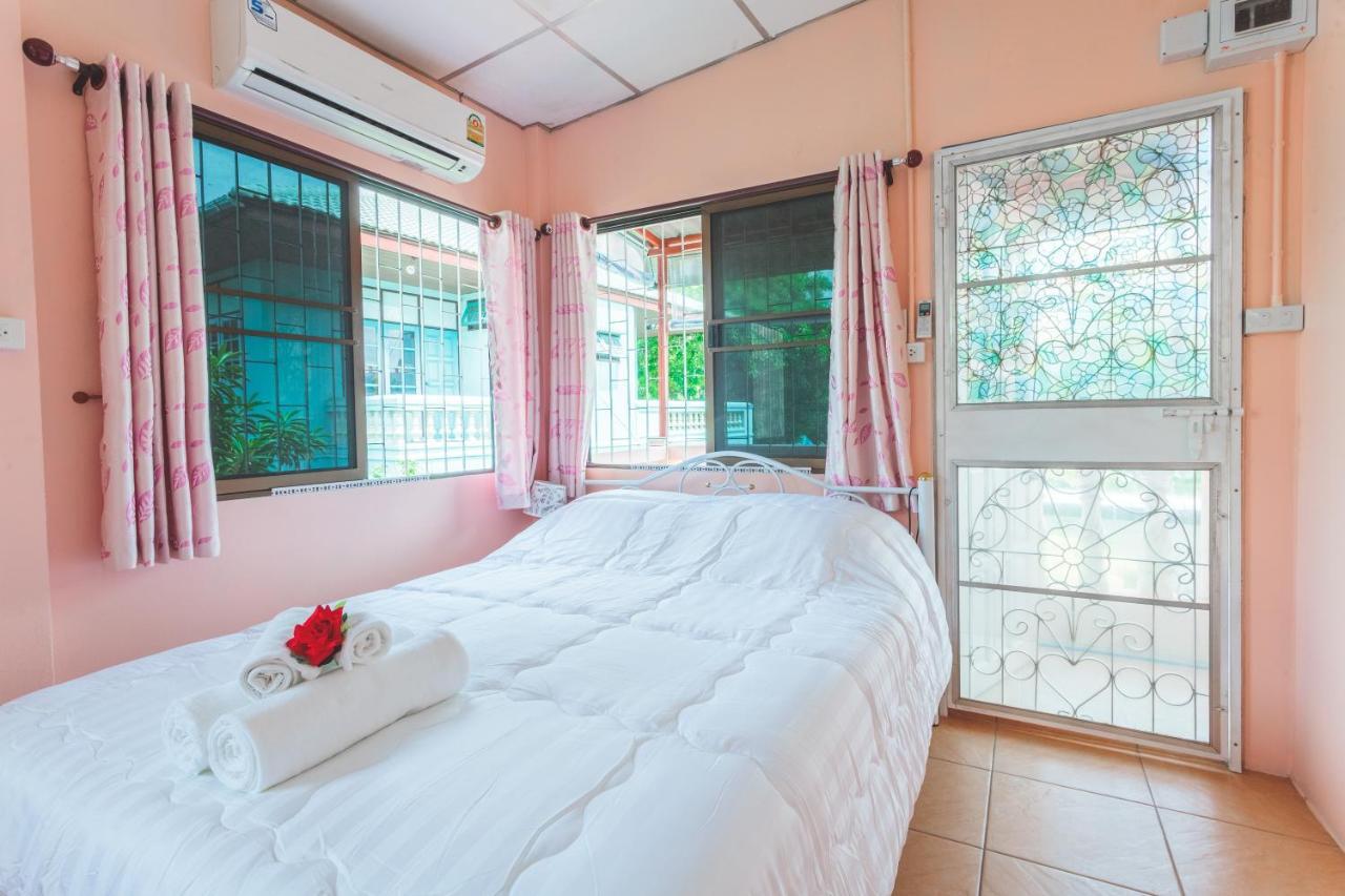Gaiwandhanat Homestay Bangkok